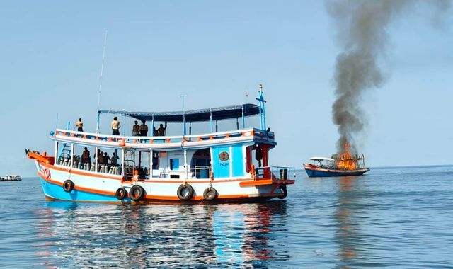British woman missing in Thailand after fire breaks out on diving boat