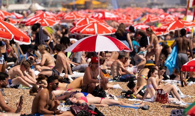 Weather: Temperatures set to hit 30C in parts of UK this week