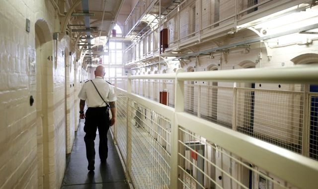 Prisoners to be transferred to lower security jails to ease overcrowding