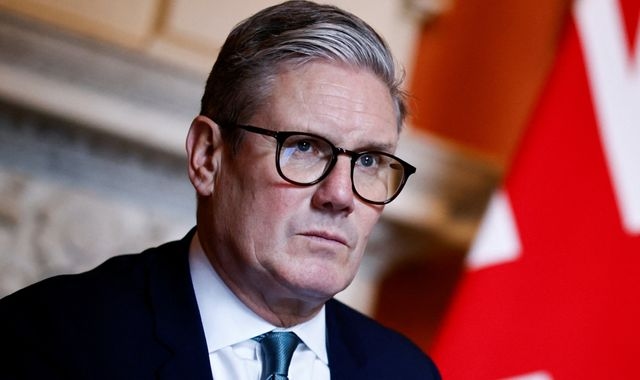 Starmer sends remaining rebel Labour MPs warning