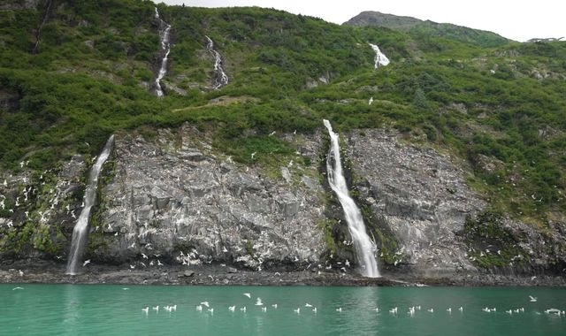 Alaska's quiet is pierced with a cacophony of questions over Trump-Putin summit