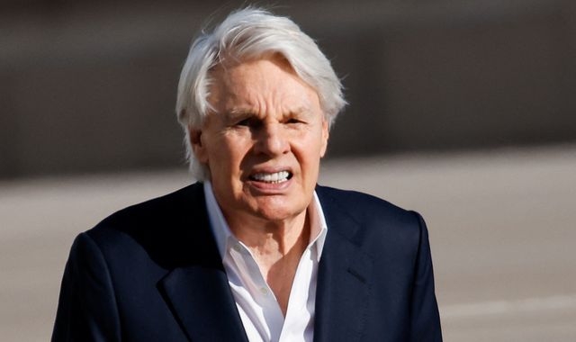 Ex-Abercrombie & Fitch chief executive Mike Jeffries 'unfit to stand trial due to dementia', prosecutors and defence team say