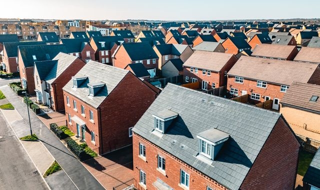 Rightmove: 'First drop' in house rent prices outside London since before the COVID pandemic