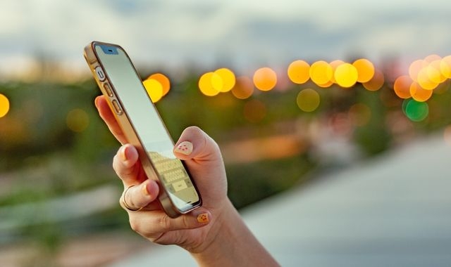 Met Police urge public to protect their phones from fraudsters - as victim shares experience