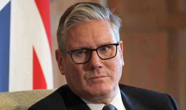Sir Keir Starmer is caught between Trump, Macron and MPs over Palestine recognition