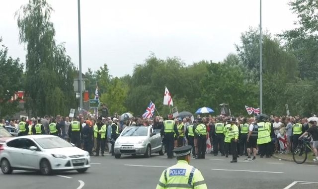 There seems no end in sight to asylum hotel protests - as five intense minutes by a roundabout in Norwich proved