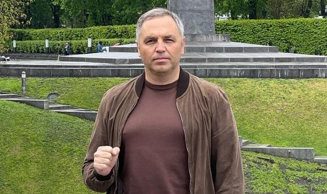 Former politician and aide to ex-Ukrainian president shot dead in Madrid