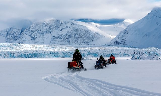 The fight for the Arctic - where climate change is giving Russia room to manoeuvre