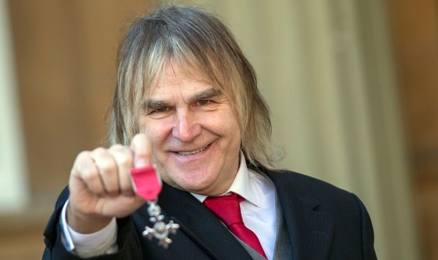 Mike Peters: The Alarm frontman dies aged 66 after blood cancer diagnosis