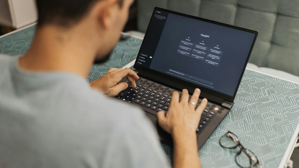 Fact Check: What we know about 'Big Beautiful Bill' banning states from regulating AI for 10 years