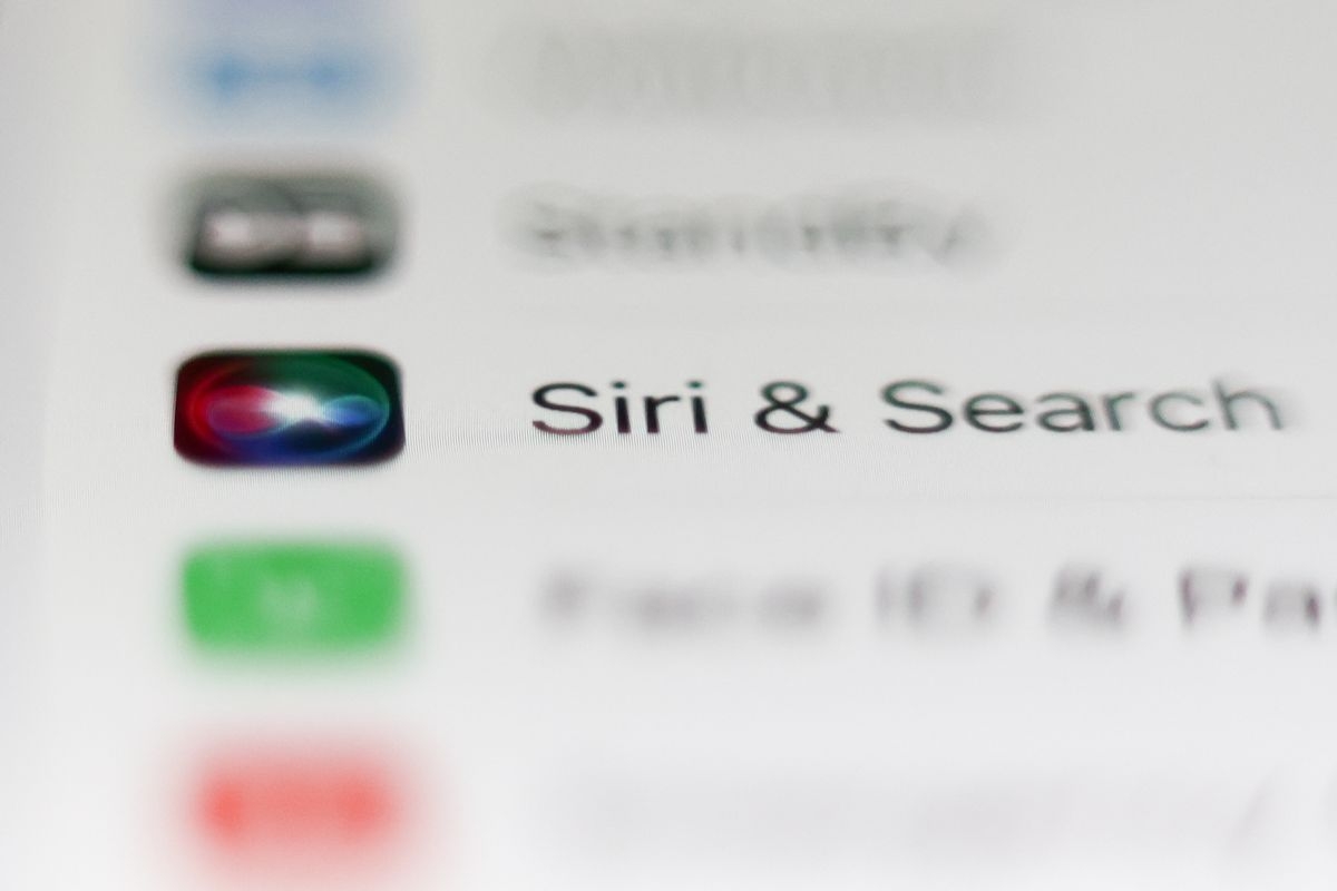 Fact Check: Yes, the Lopez v. Apple lawsuit over Siri allegedly snooping on users is real. Here's how to cash in