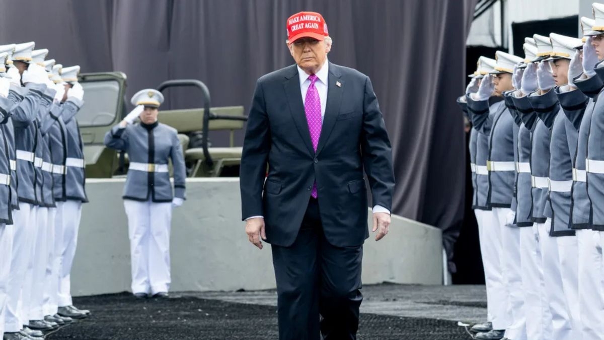 Fact Check: Trump left West Point graduation early. Here's what we know about rumor he played golf afterward
