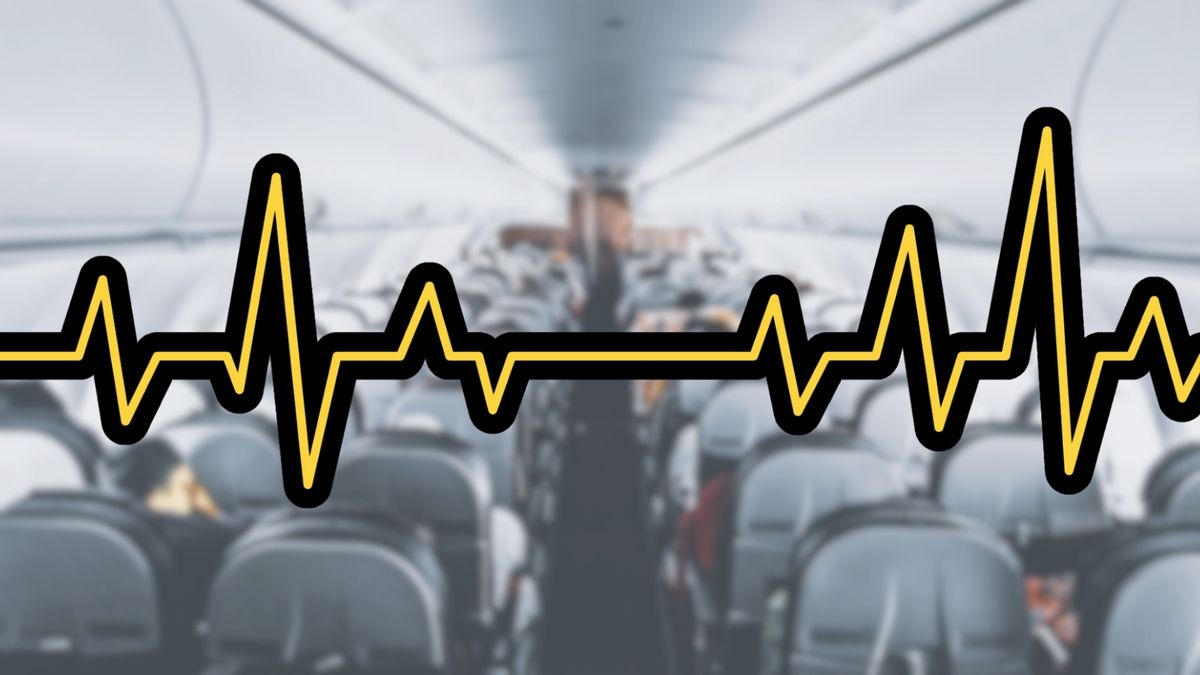 Fact Check: True story of 15 doctors saving 67-year-old woman having heart attack midflight still makes rounds over 20 years later