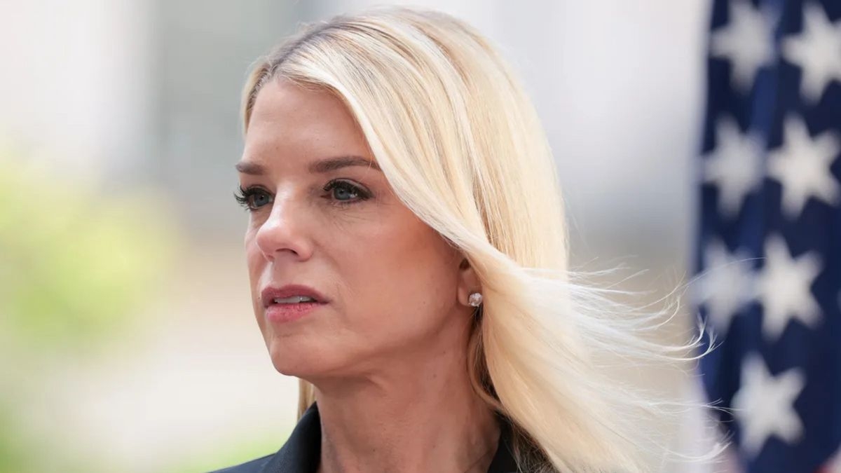 Fact Check: Pam Bondi used to lobby for Qatar — but no proof she personally made $115K per month