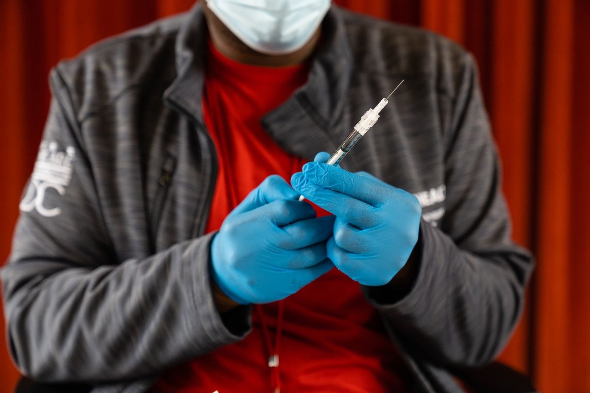 Investigating claim 10 'vaccinated' nurses at Massachusetts hospital were diagnosed with brain tumors 'simultaneously'