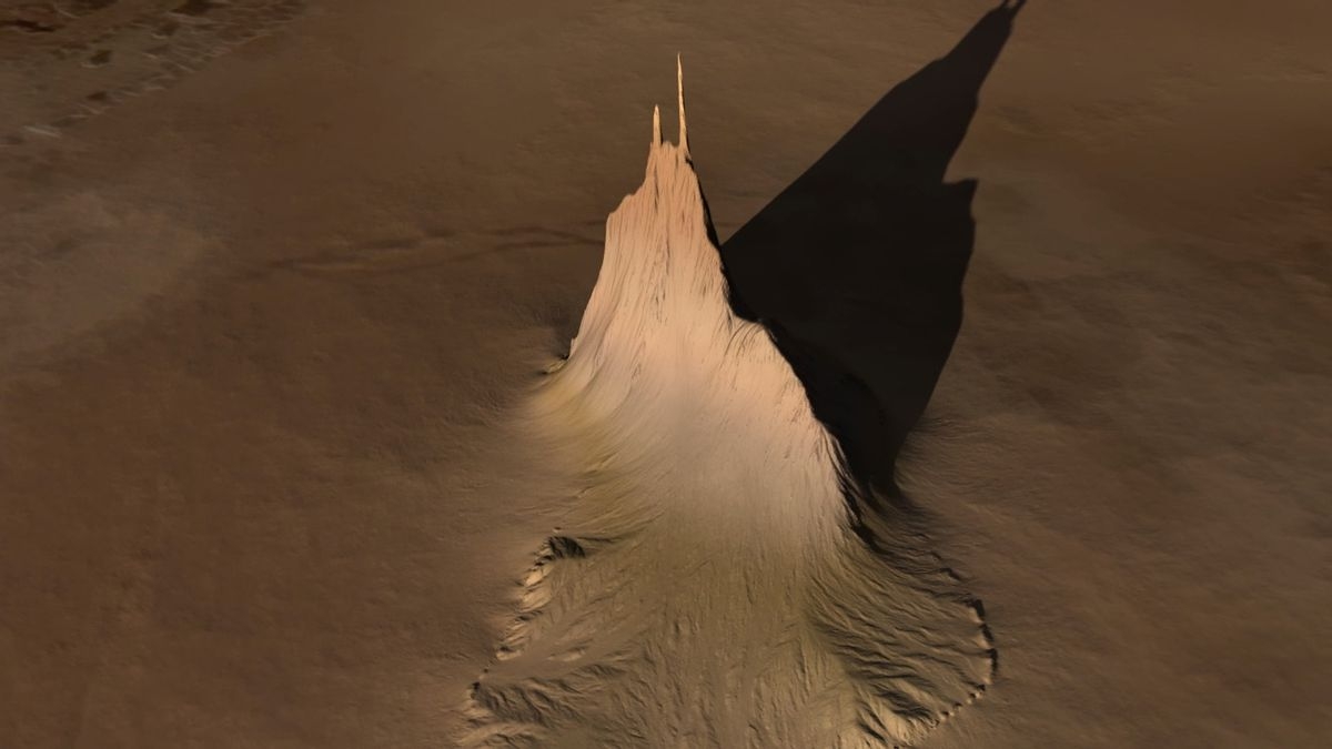 Striking image and video of 'Steeple Mountain' on Jupiter's moon Io are concept art — but authentic pics do exist