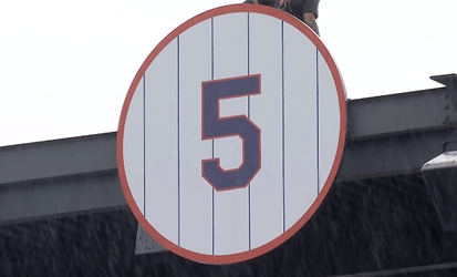 SEE IT: Mets officially unveil David Wright's No. 5 in rafters at Citi Field