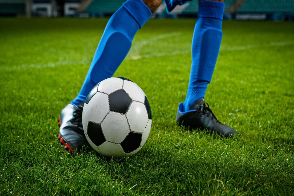 Minehead defeated by Clutton away from home
