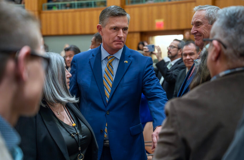 Heinrich re-introduces gun safety legislation in Congress