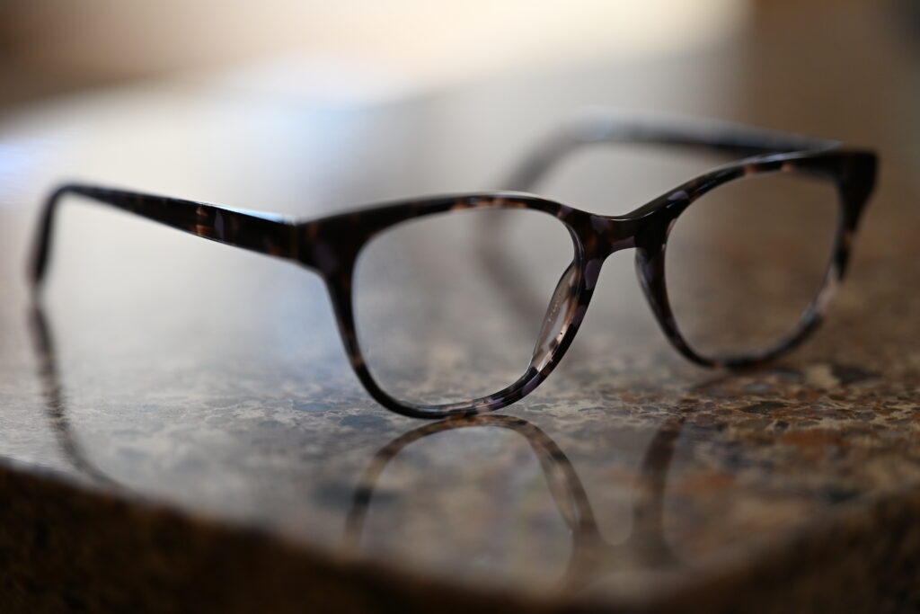 Eye doctors see problems with bill expanding optometry in NM