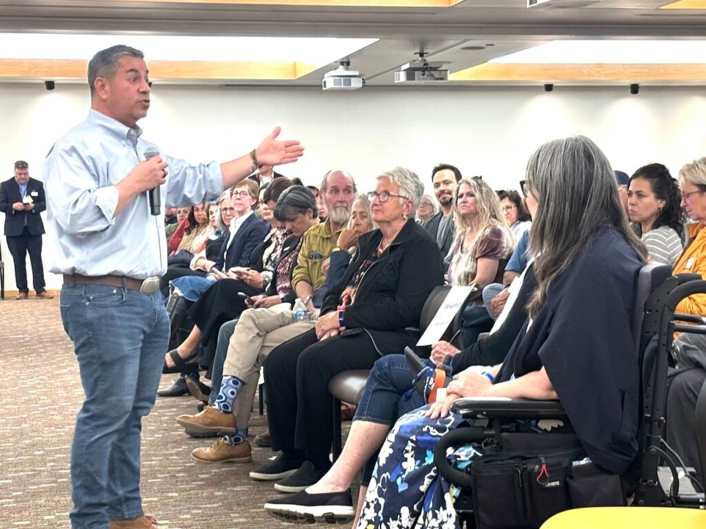 U.S. Sen. Luján town hall attendees worry about education, social security, democracy