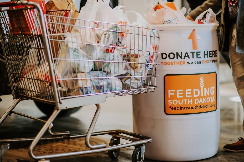 Problems could outpace savings from proposed cuts to federal food and health programs