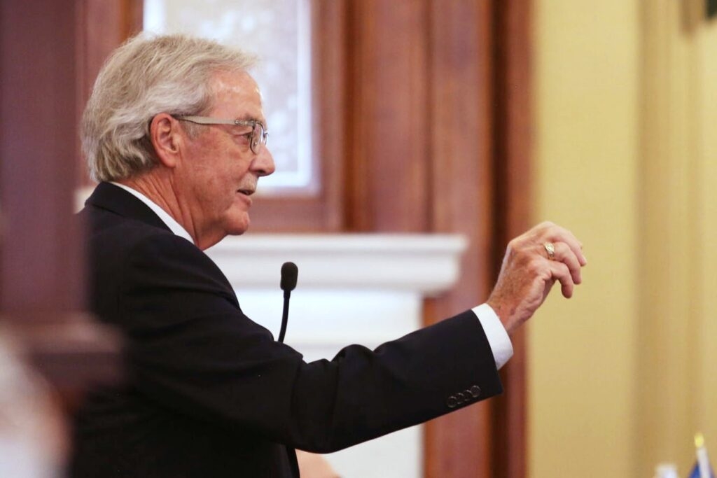 House shoots down prison money, but new vote looms