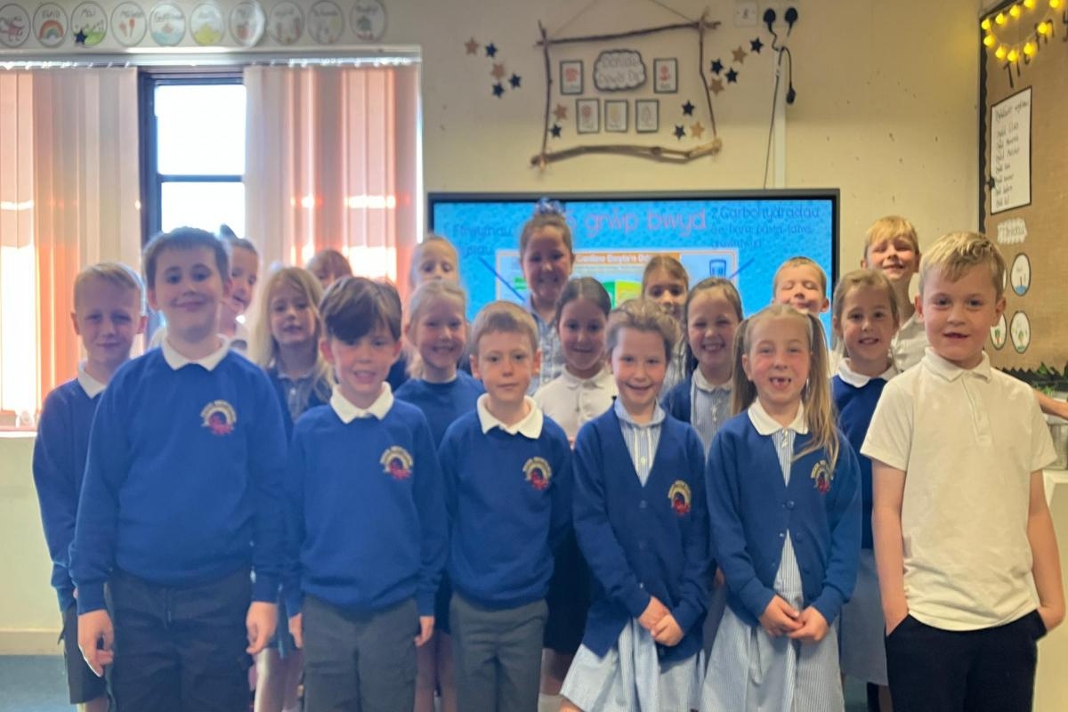 Welsh Government launches consultation on changing school food