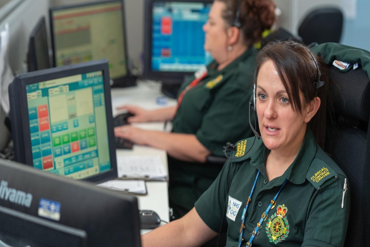 Welsh Ambulance Service to lead study on emergency video consultation
