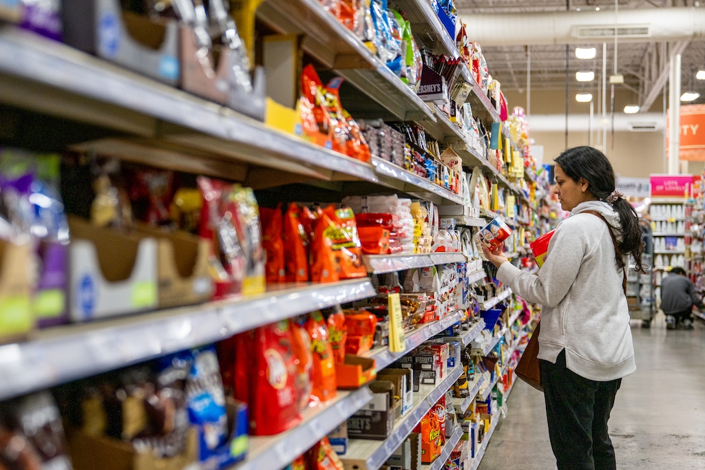 In a first for states, Texas might put MAHA warning labels on snack foods