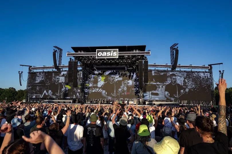 Oasis concert-goers issued warning after overturned lorry shuts M6