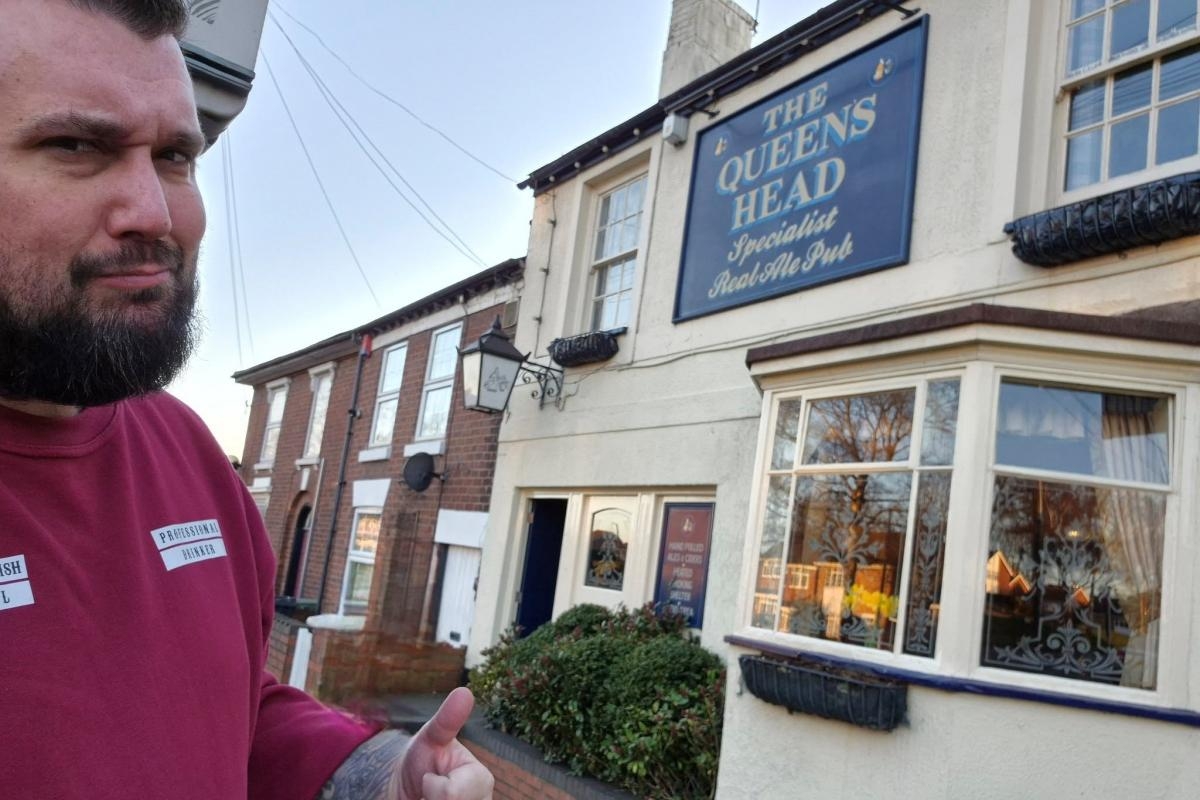 Popular pub campaigner and YouTuber gives verdict on Black Country boozers
