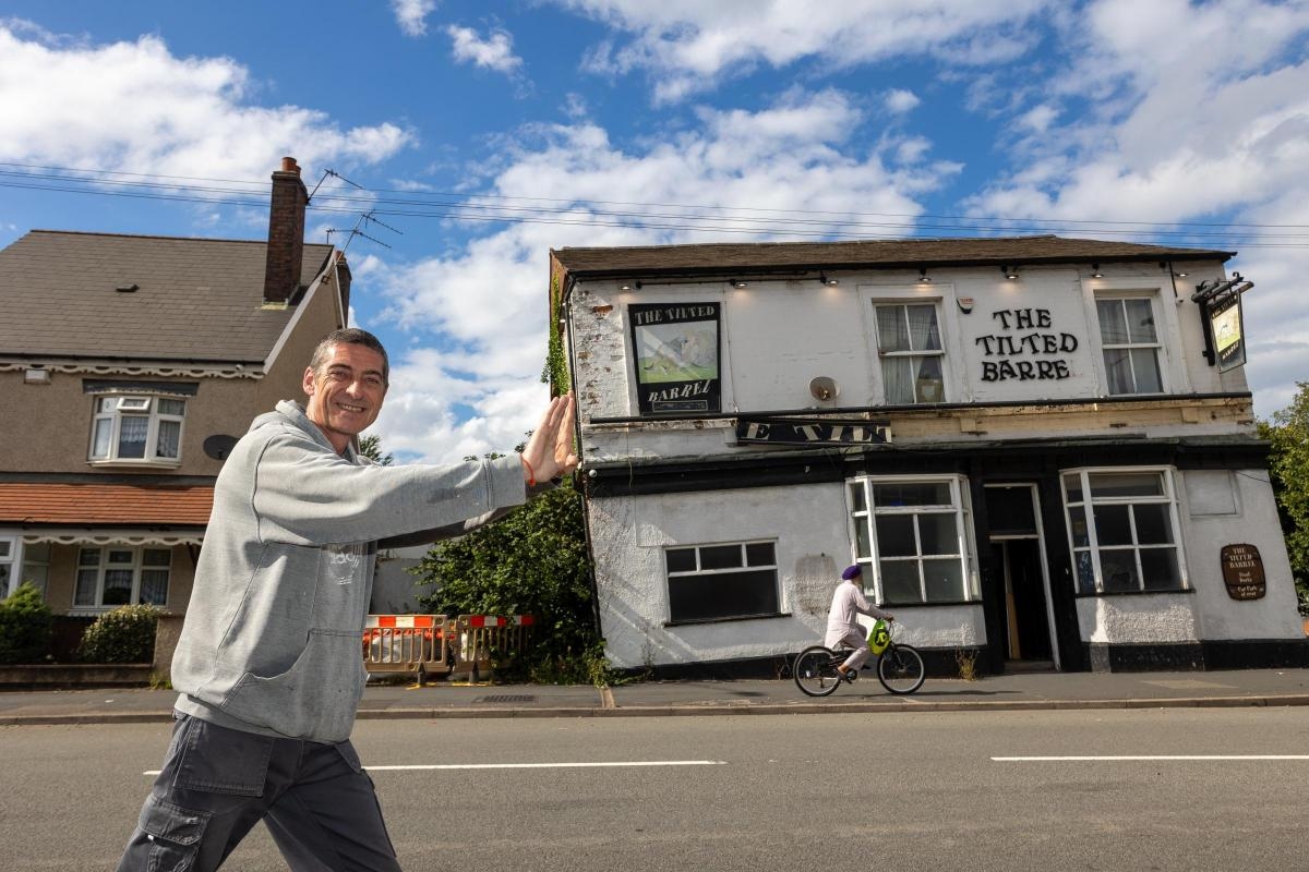 New ‘wonkiest pub' in Brittan with 0-star food hygiene rating up for sale