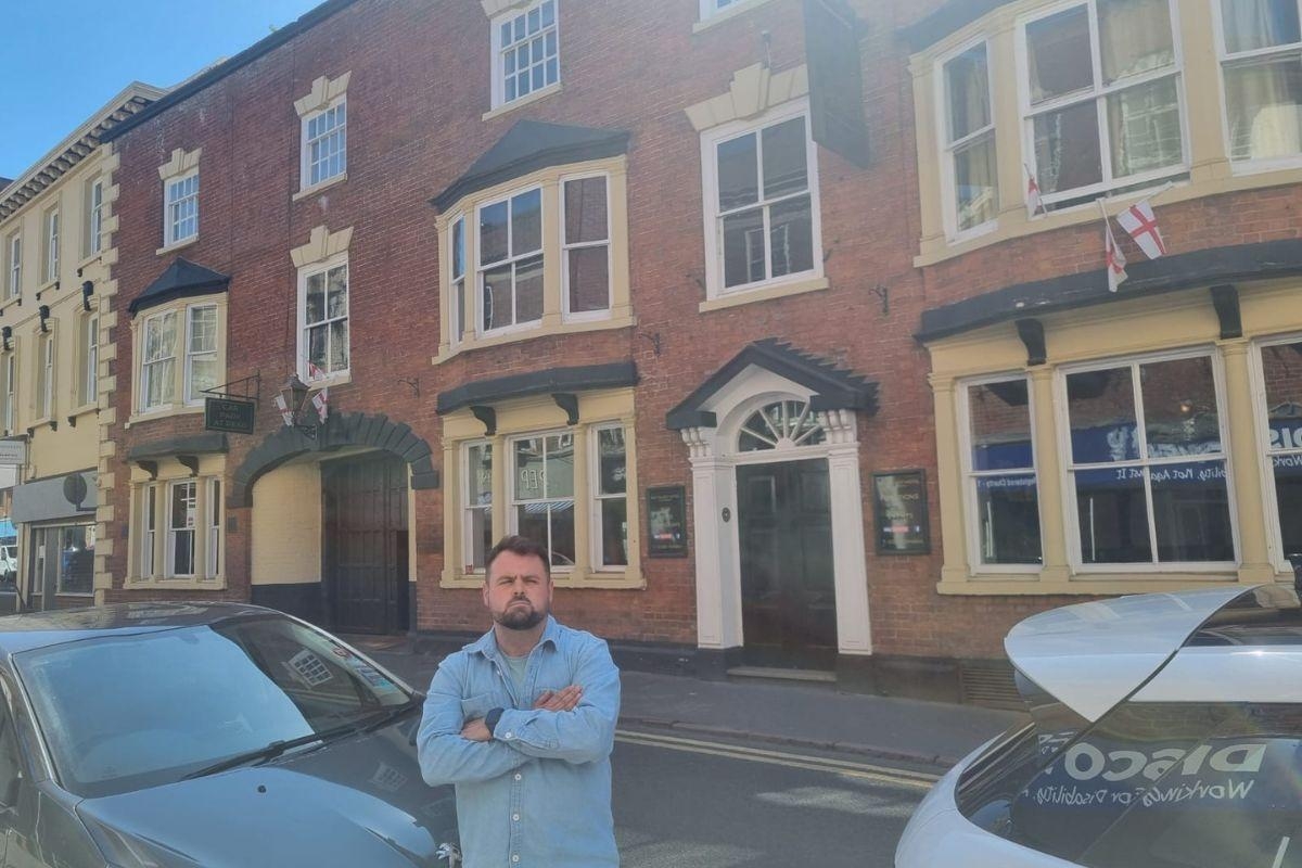 Conservation and heritage groups have their say on historic hotel extension plan