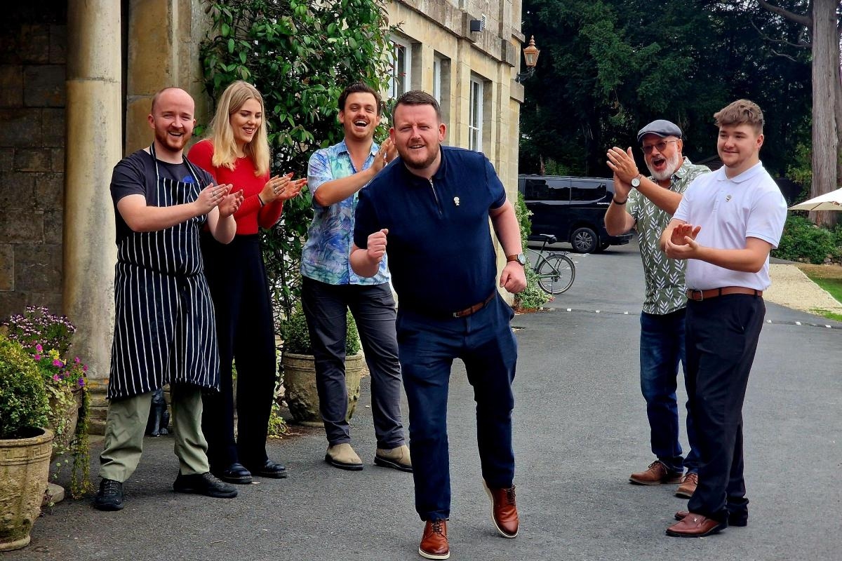 Minchinhampton hotel manager's race to support struggling fathers
