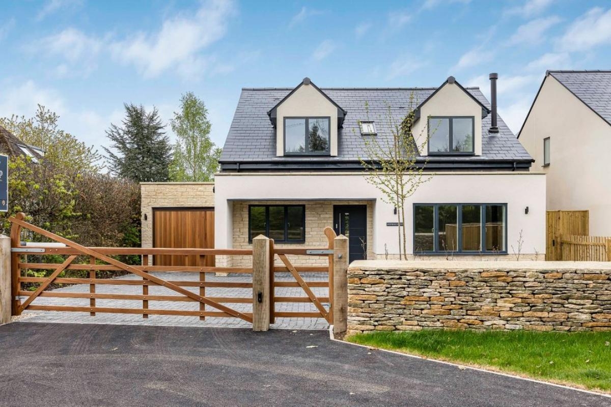 Brand new £1.2m eco home in Minchinhampton hits the market