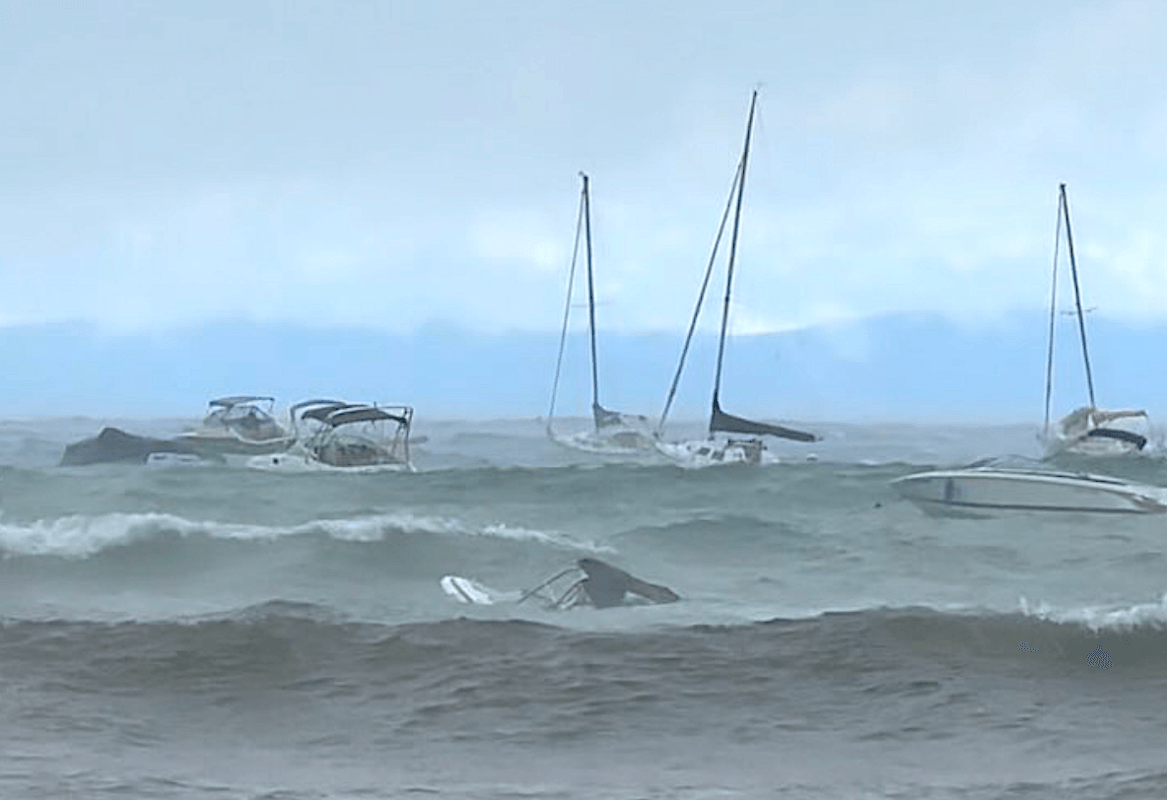 Freak 8-Foot Waves Slam Lake Tahoe, Boaters Killed (Video)