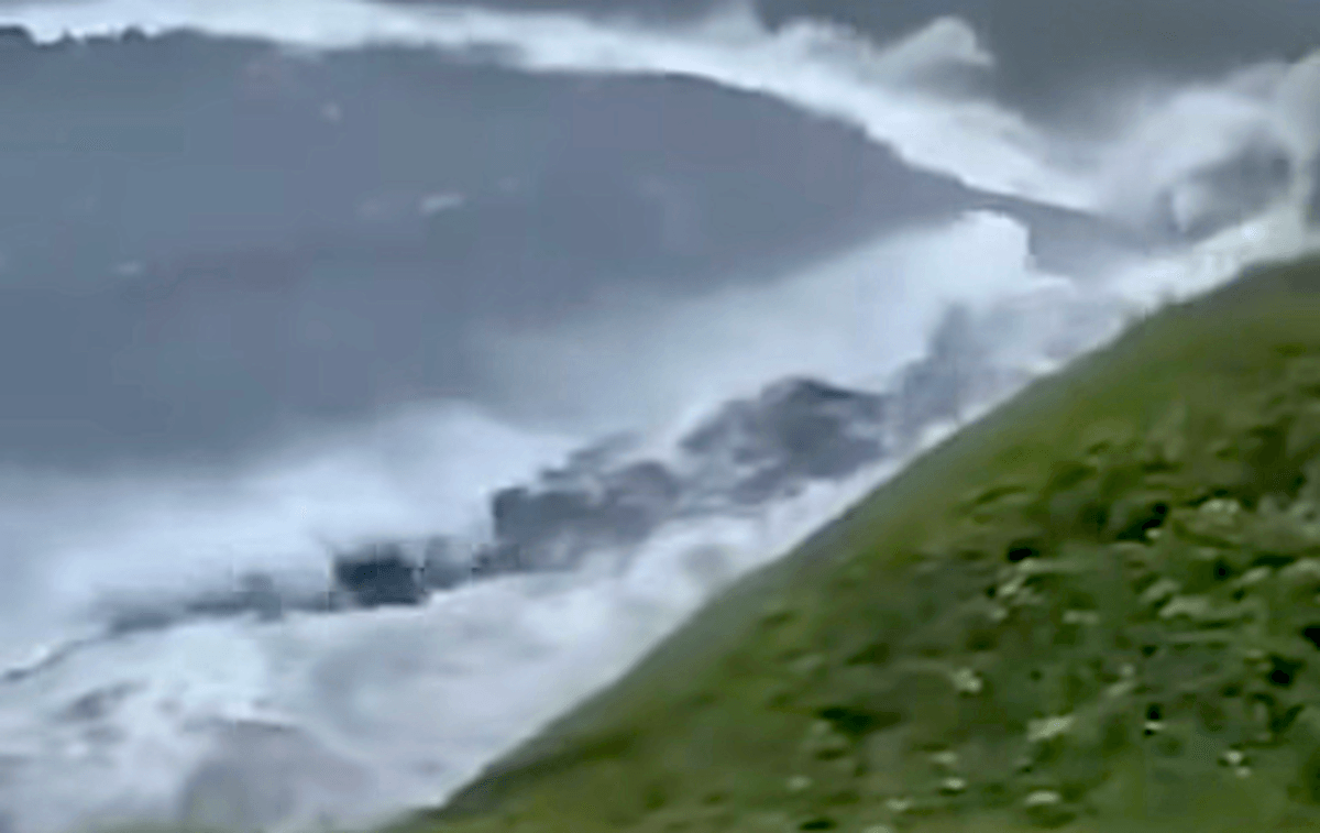 16-Foot Tsunami Waves Detonate on Russian Coast (Watch)