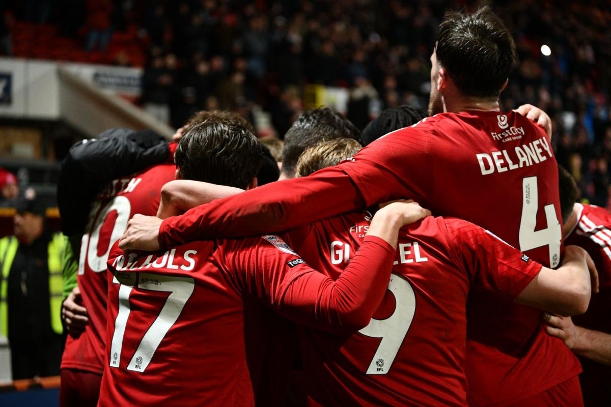 Bettors backing Town for League Two title en masse