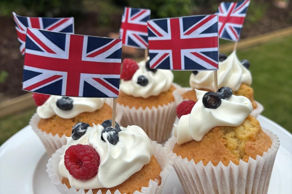 Picnic attracts 400 residents as part of VE Day anniversary events