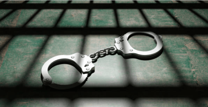 Maclay math teacher fired, facing charges after allegedly sending nude photos to minor