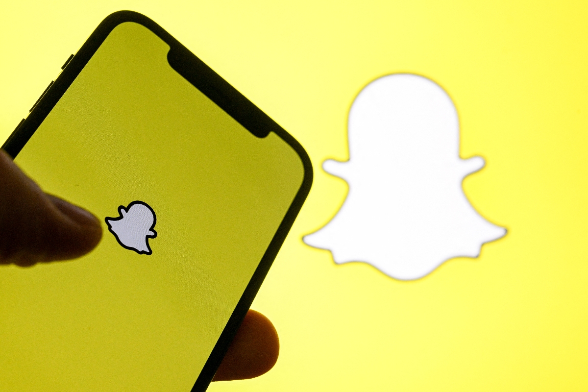 Snapchat abandons plans for a simplified version of its app