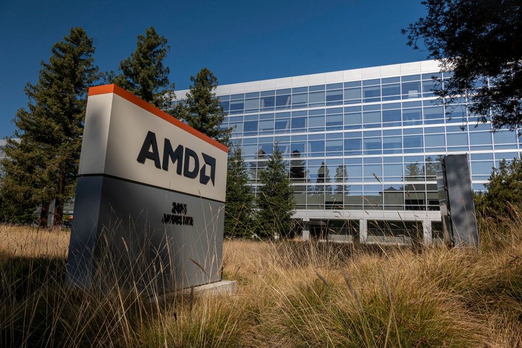 AMD pulls up the release of its next-gen data center GPUs