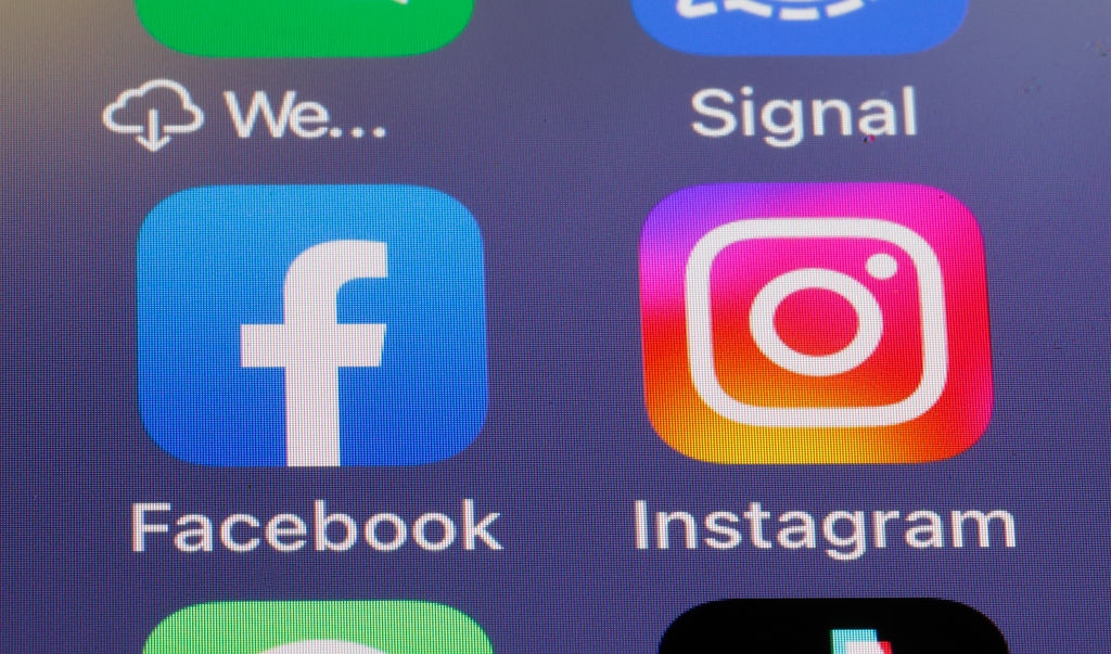 Zuckerberg: AI increased the time spent on Facebook and Instagram in Q2