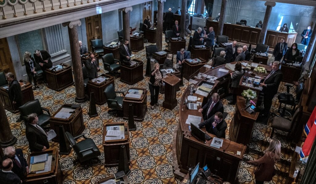 Tennessee lawmakers in limbo over federal budget cuts