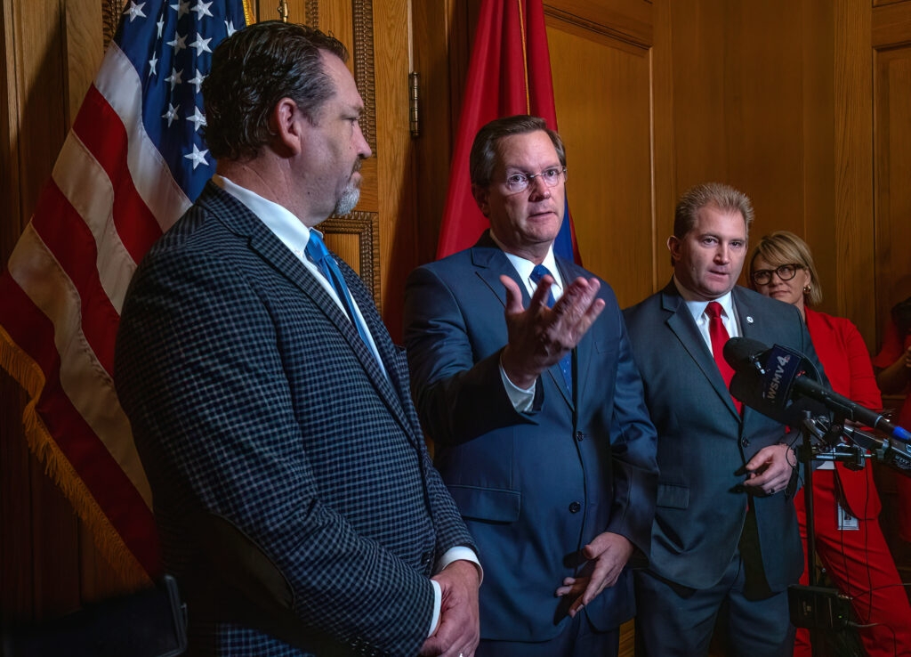 Tennessee Republicans back South Nashville ICE roundup