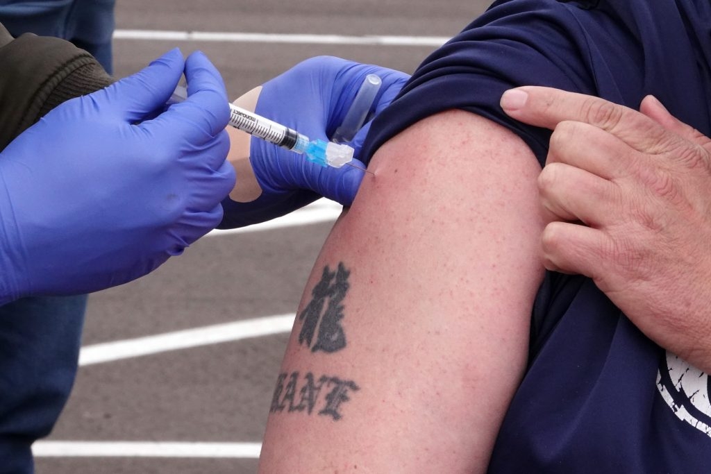 Tennessee governor's bill removes vaccinations, education requirements from welfare program