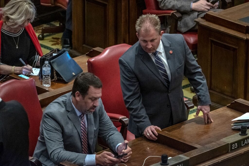 Immigrant student restrictions bill could cause Tennessee Republican conflict in 2026