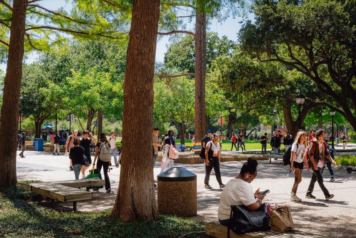 Undocumented students ask judge to let them challenge sudden loss of in-state tuition