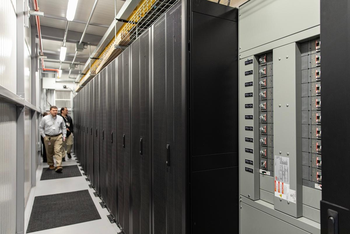 Texas may put restraints on new big businesses hoping to tap into the energy grid